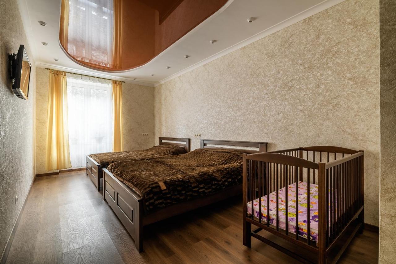 Kyivska Apartments Lviv Buitenkant foto